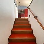 아파트 Frane House