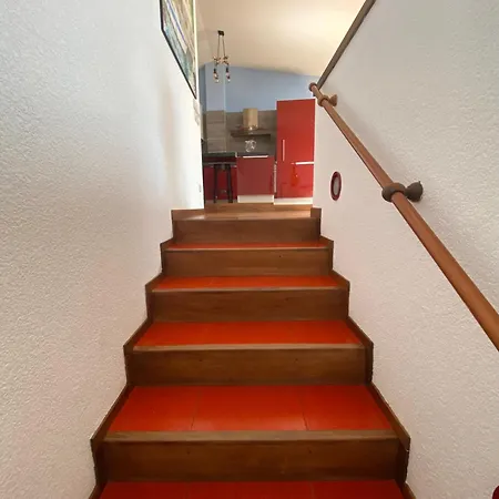 Апартаменты Frane House