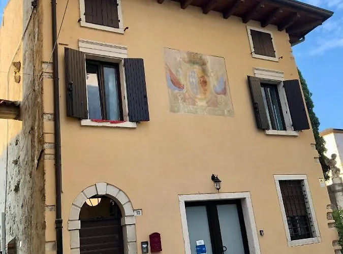 Frane House Daire Lazise